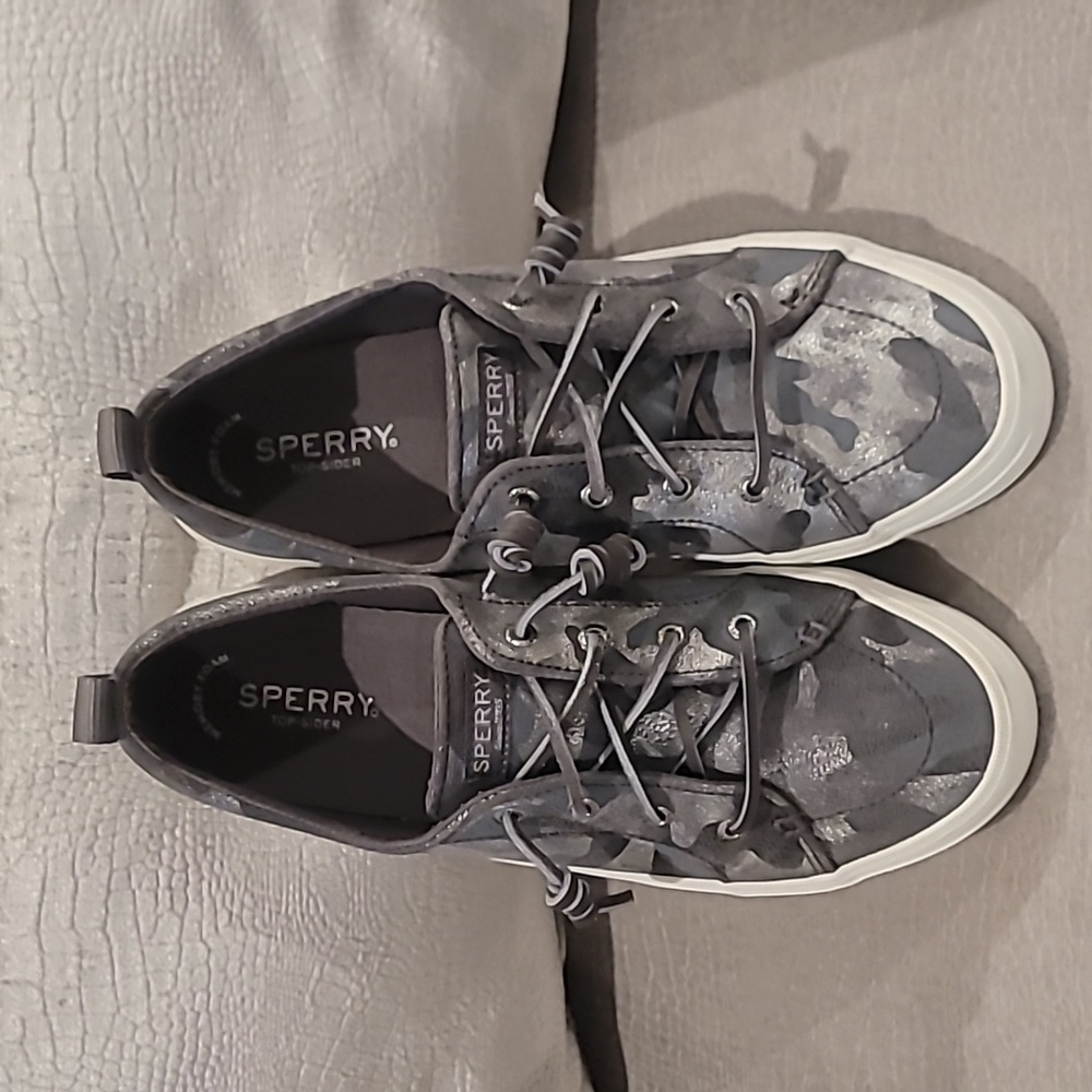 SPERRY Women's Crest Vibe Size 9
